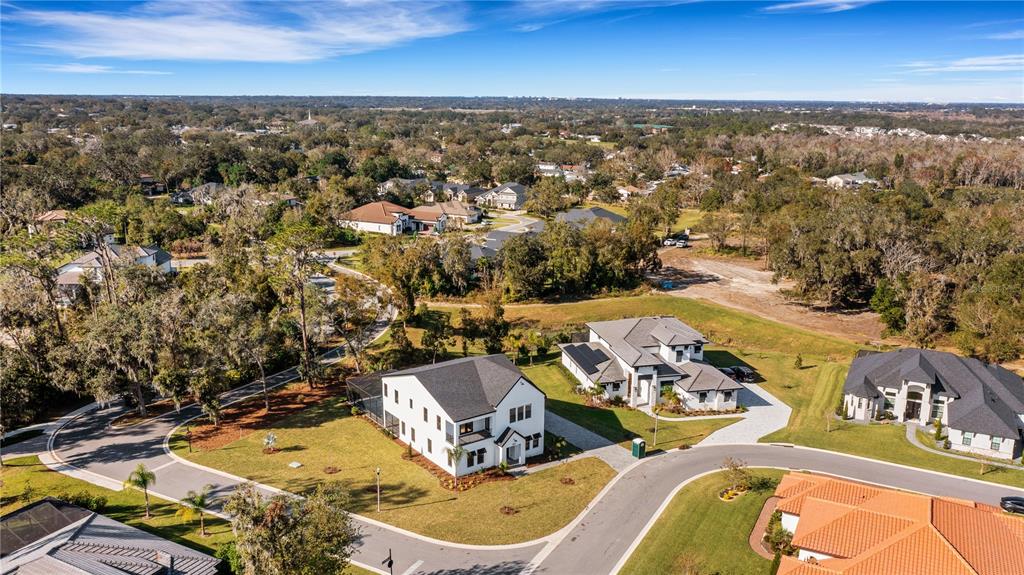 2510 DELPHI WOODS CIR