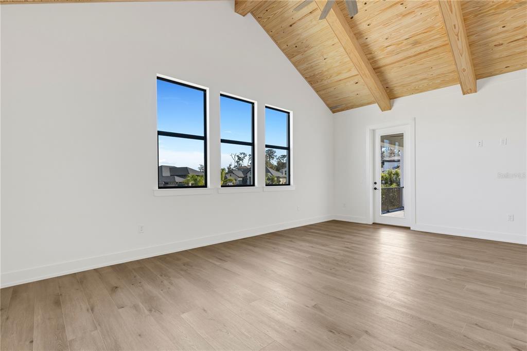 2510 DELPHI WOODS CIR