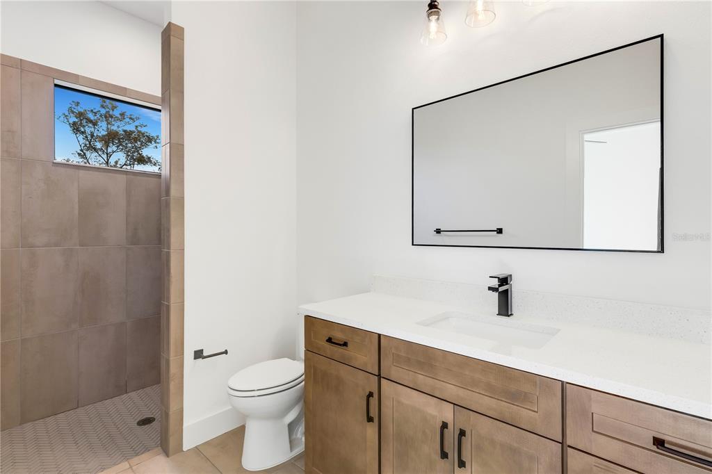 2510 DELPHI WOODS CIR