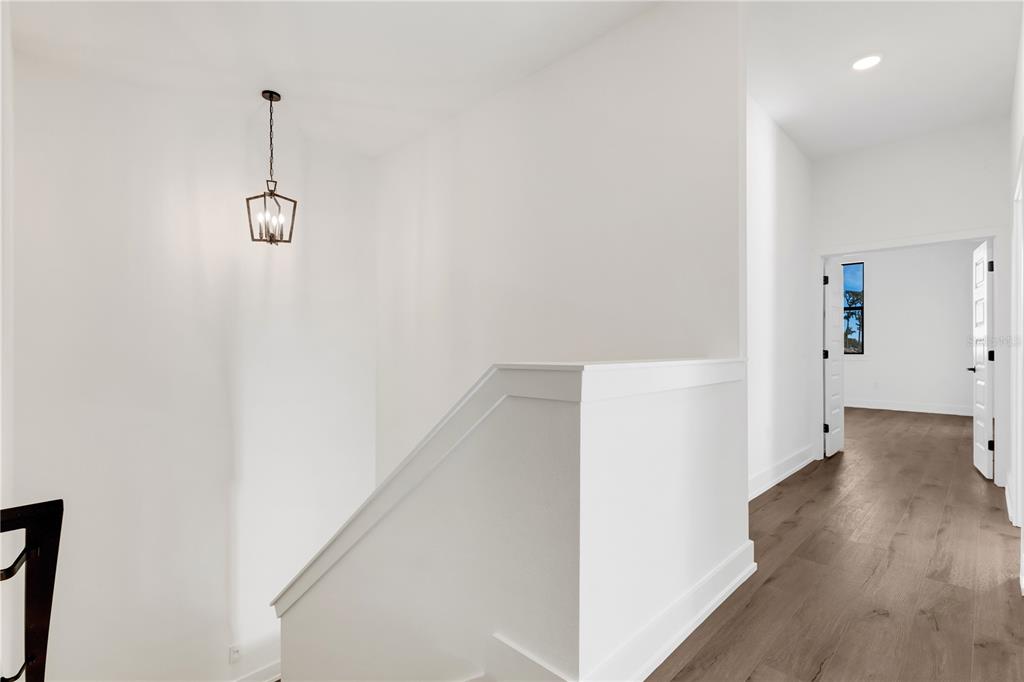 2510 DELPHI WOODS CIR