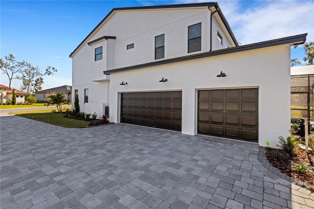 2510 DELPHI WOODS CIR