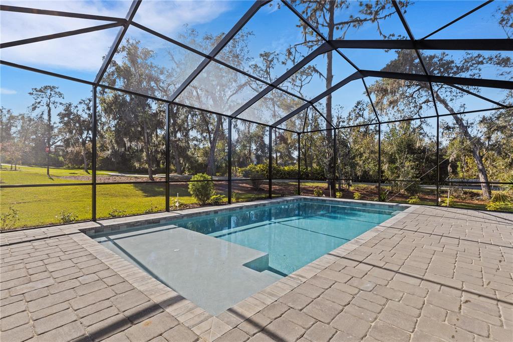 2510 DELPHI WOODS CIR