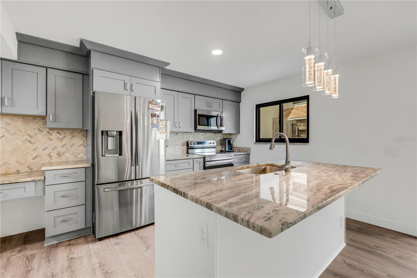 3387 KILMER DR #3387