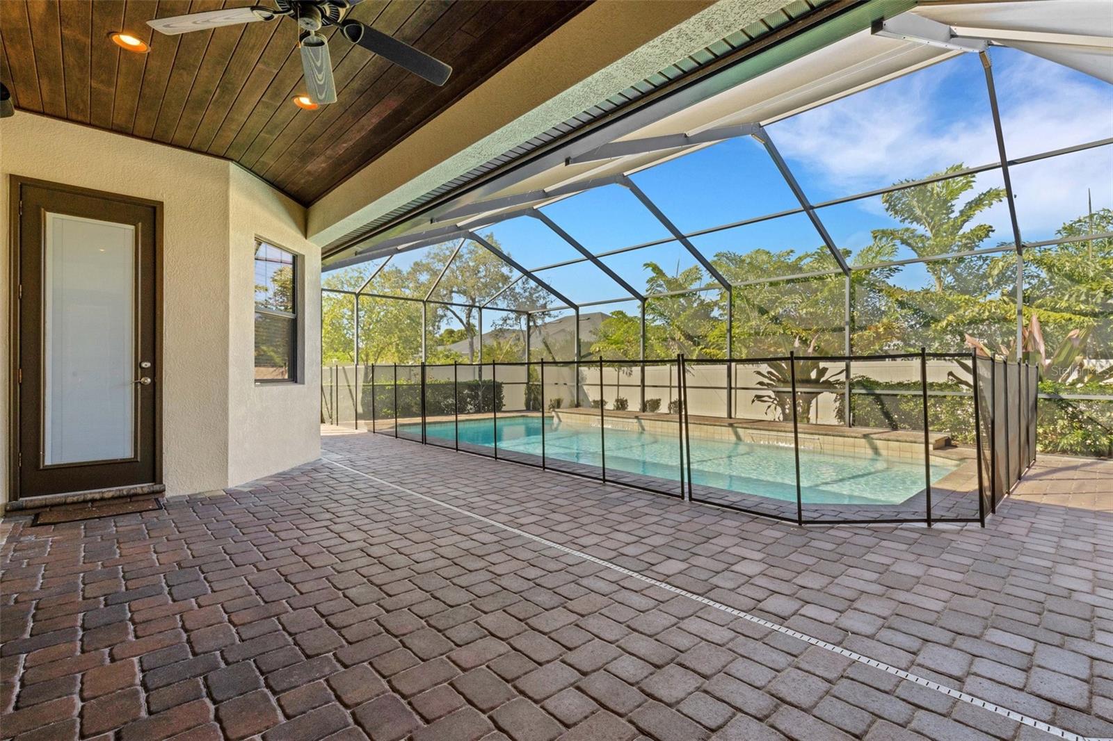 6445 HIGHLANDS IN THE WOODS ST