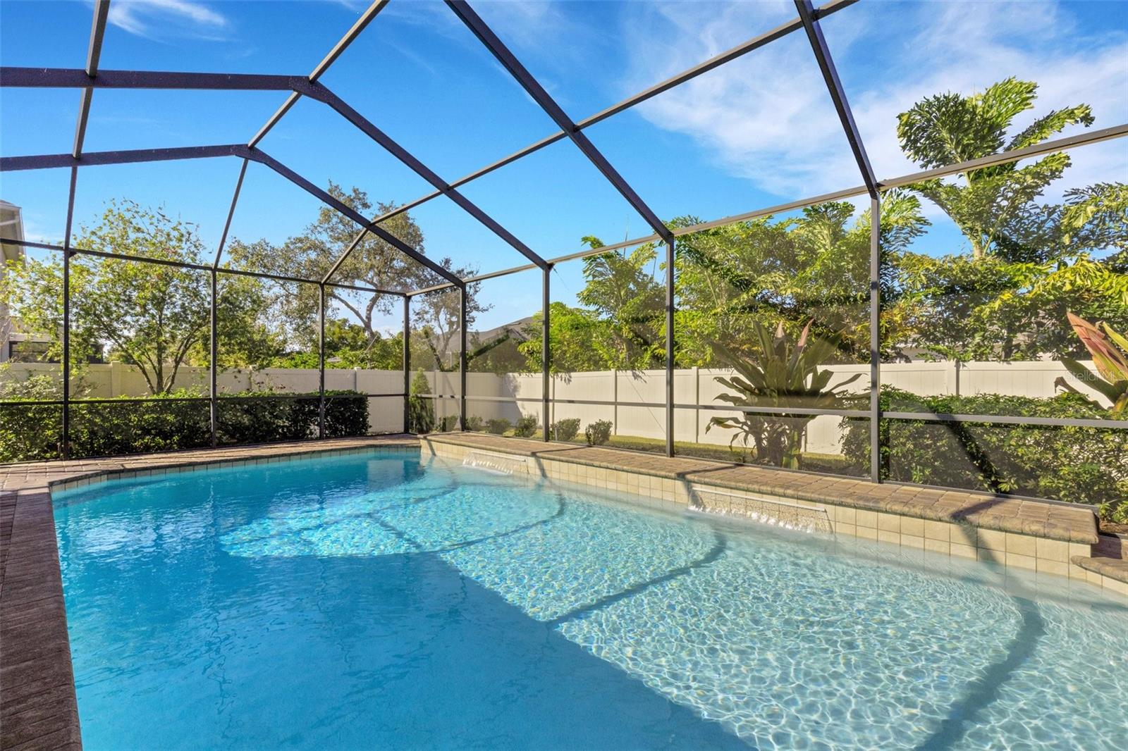 6445 HIGHLANDS IN THE WOODS ST