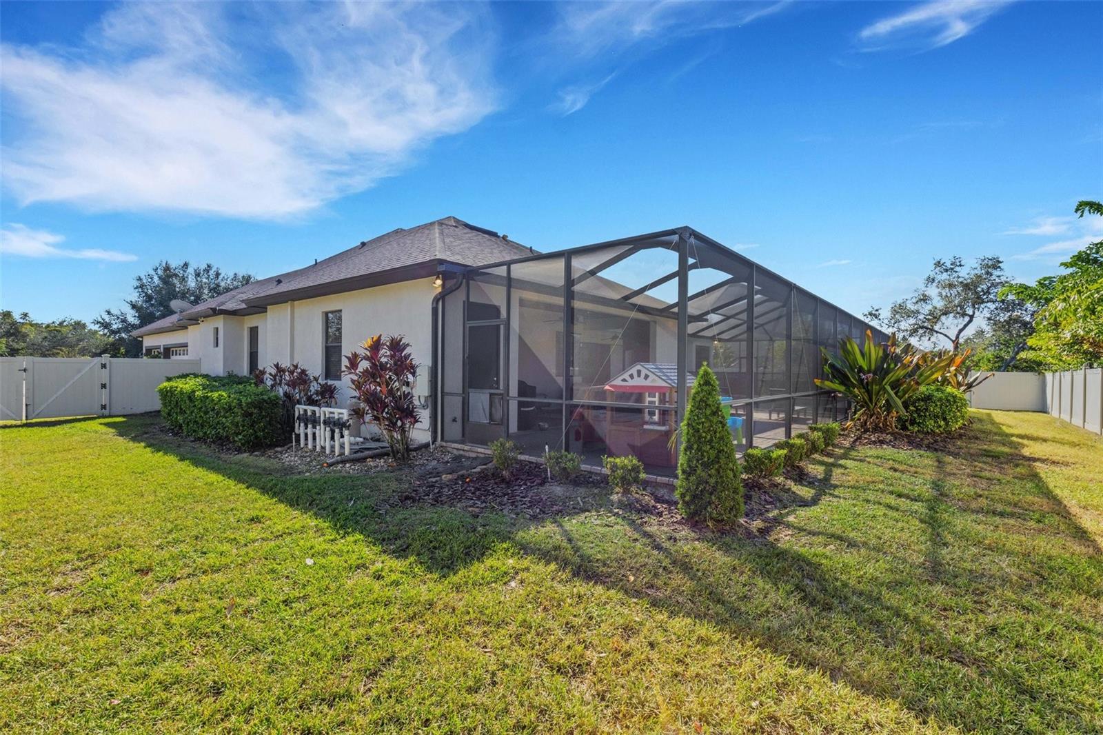 6445 HIGHLANDS IN THE WOODS ST