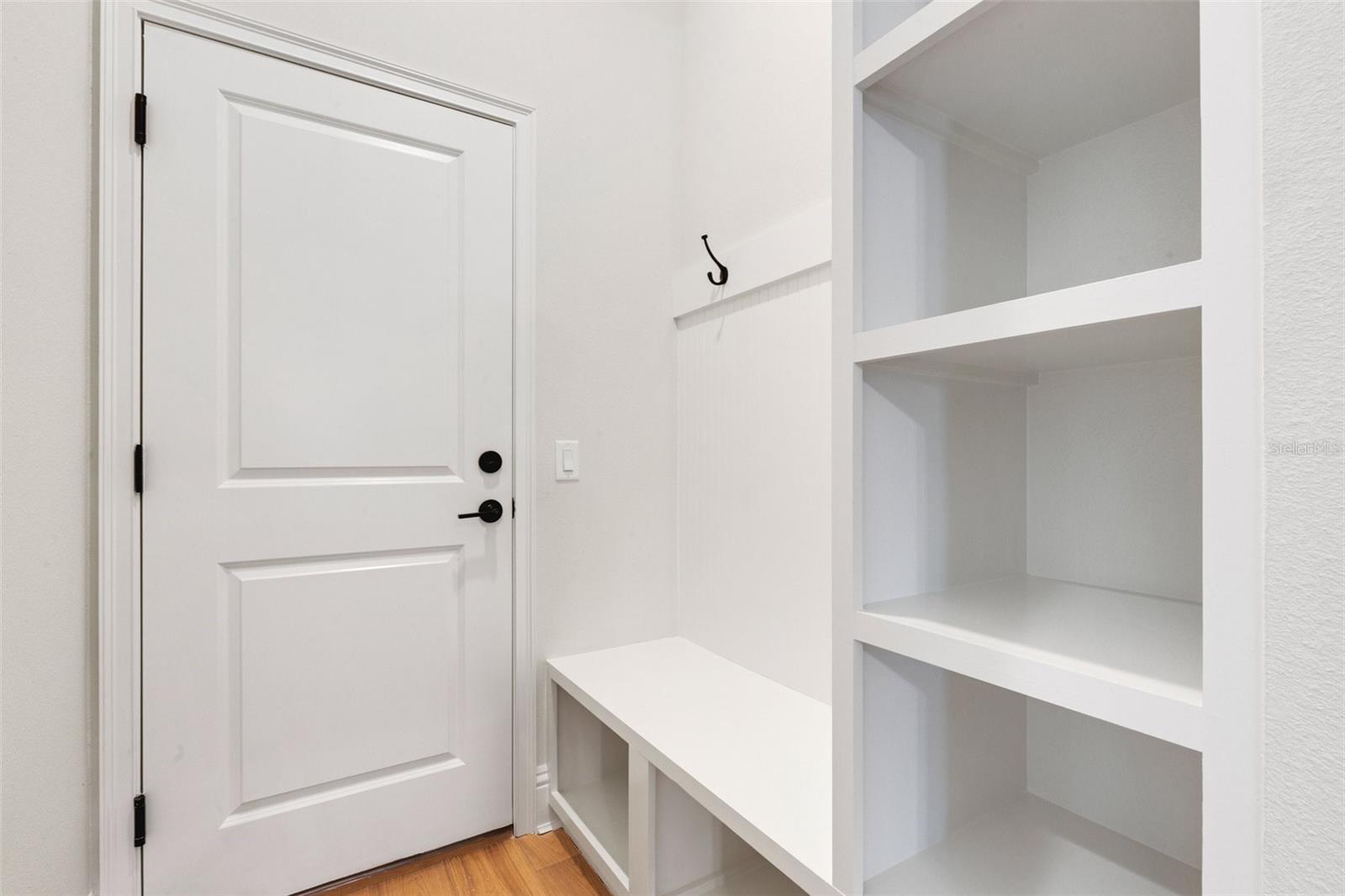 5377 DELPHI HILLS CIR