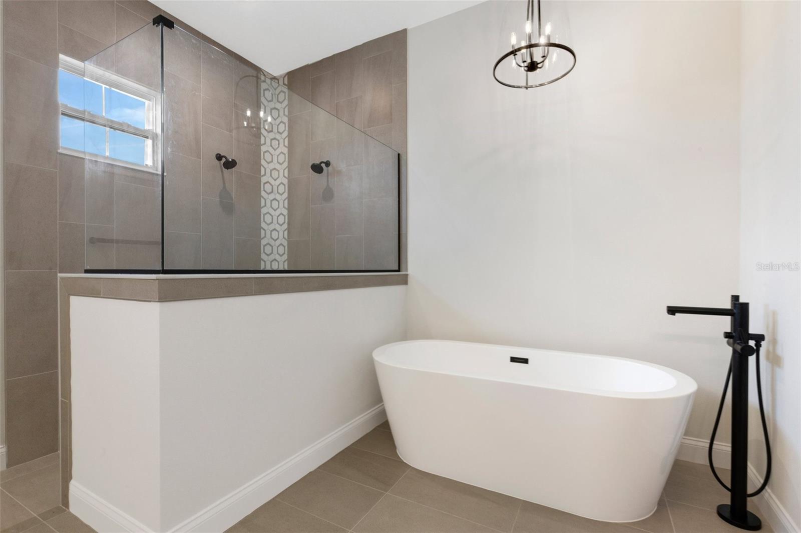 5377 DELPHI HILLS CIR