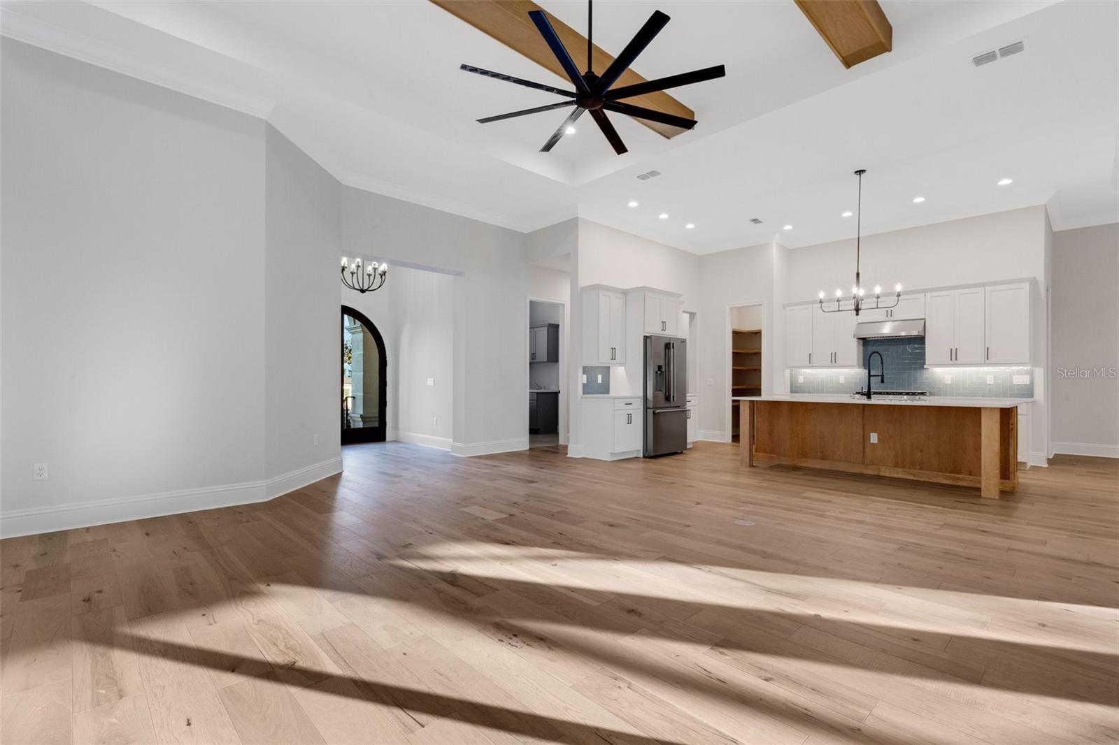 5377 DELPHI HILLS CIR