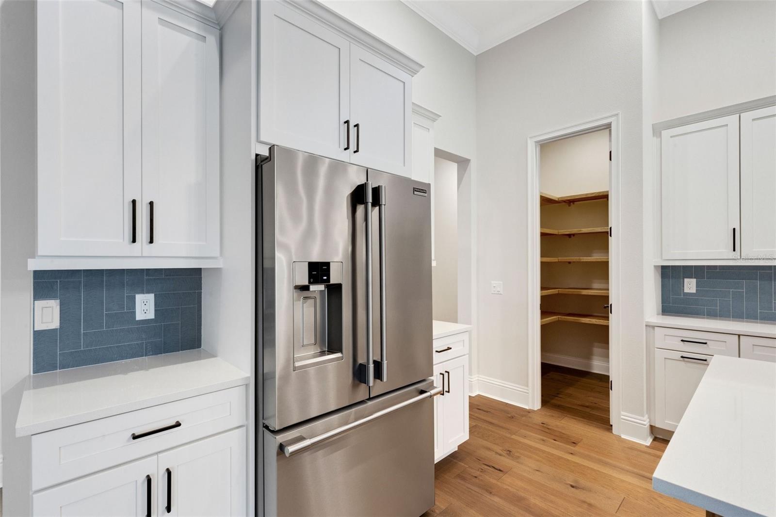 5377 DELPHI HILLS CIR