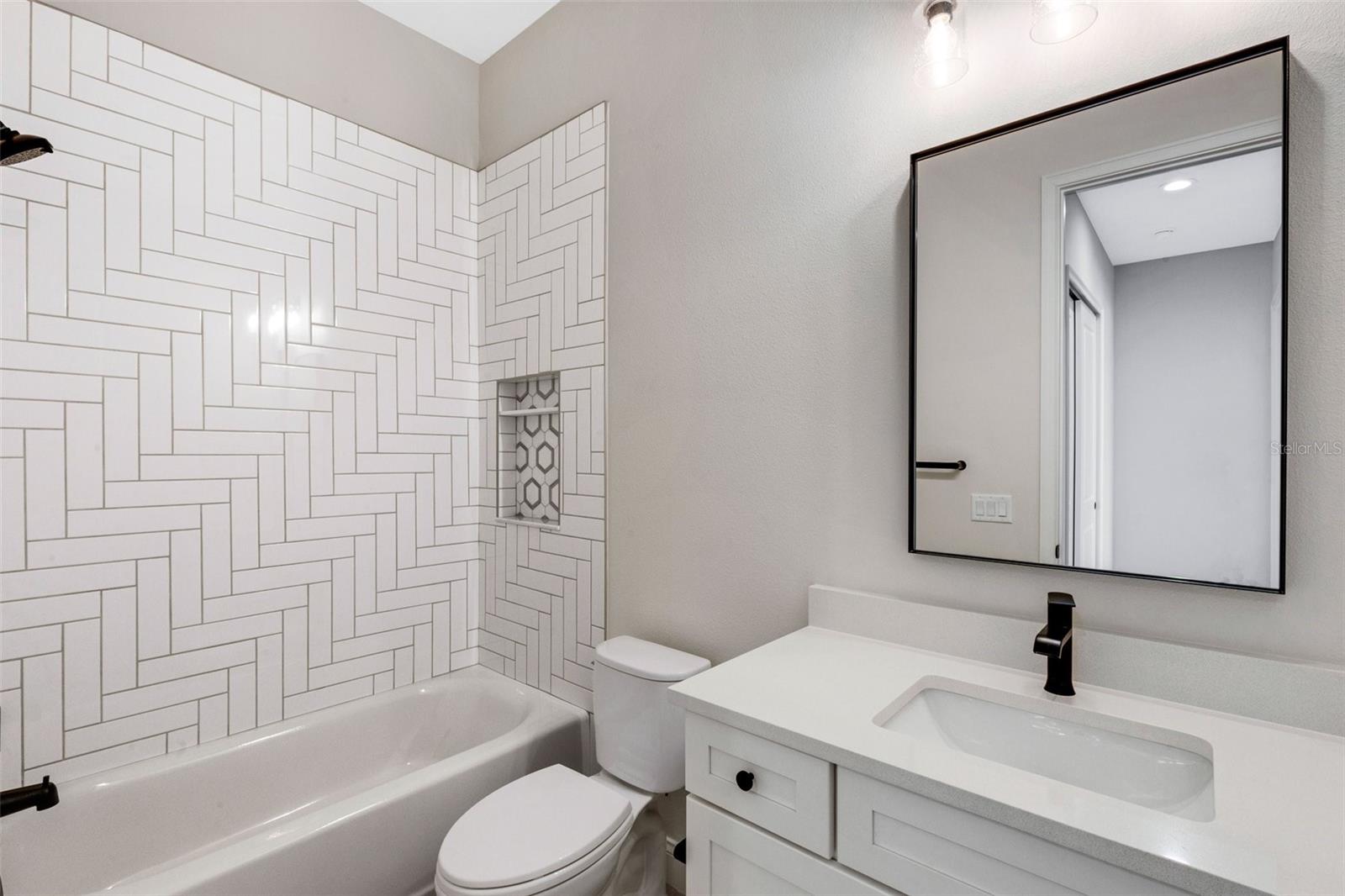 5377 DELPHI HILLS CIR