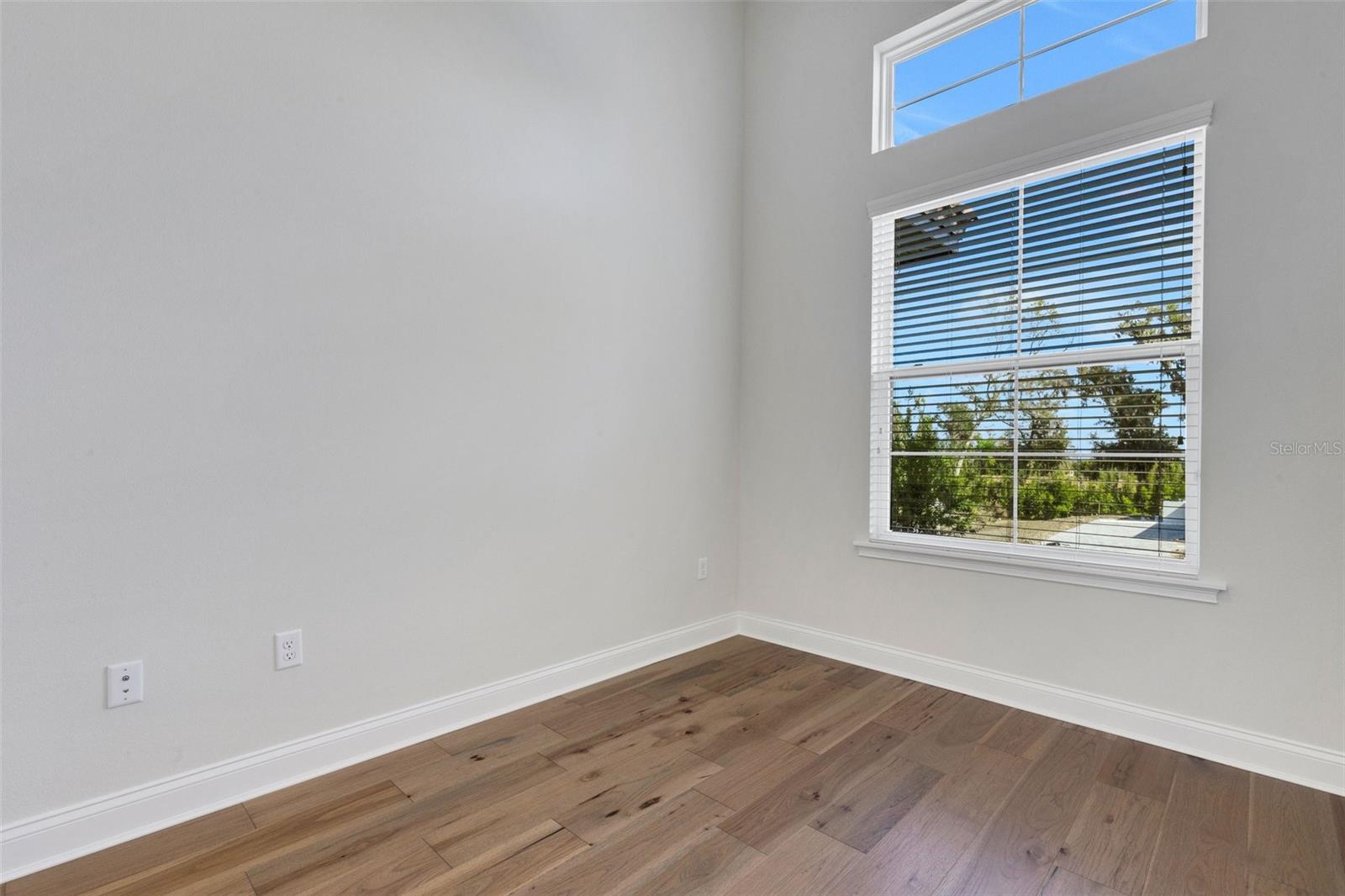 5377 DELPHI HILLS CIR