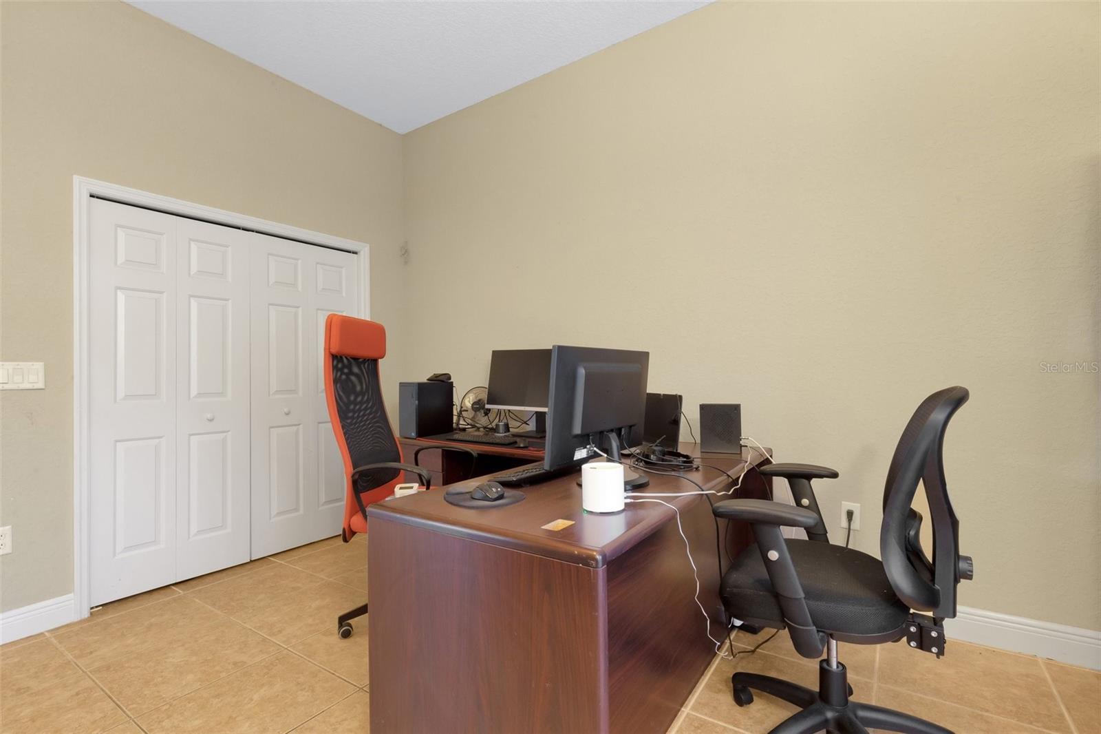 5126 LAKELAND HIGHLANDS RD