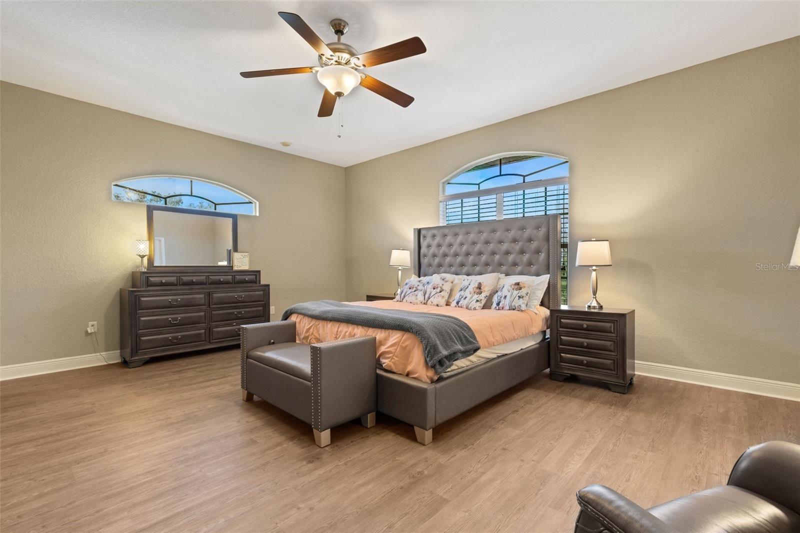 5126 LAKELAND HIGHLANDS RD