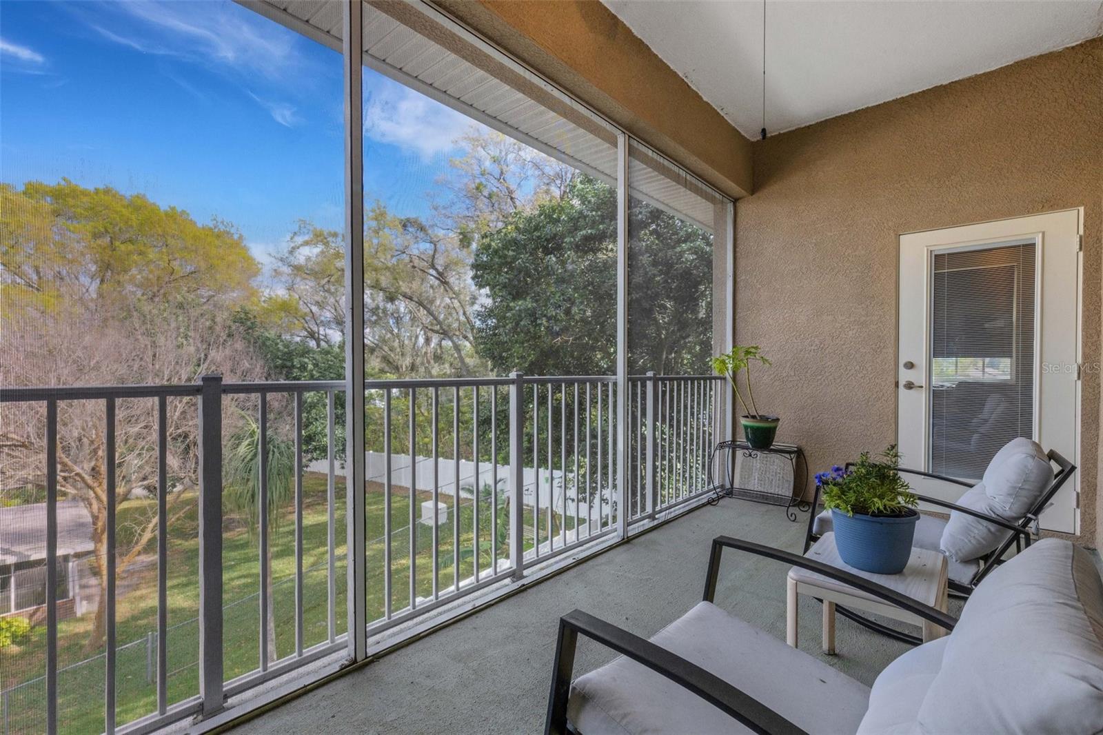 5126 LAKELAND HIGHLANDS RD