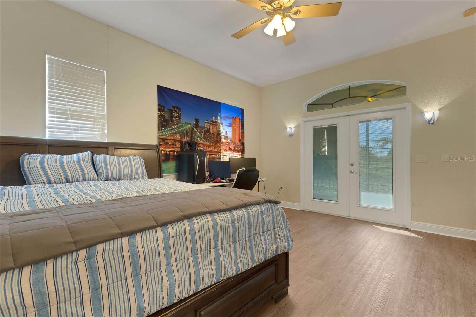 5126 LAKELAND HIGHLANDS RD