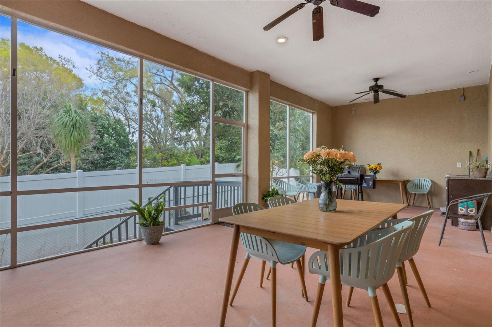 5126 LAKELAND HIGHLANDS RD