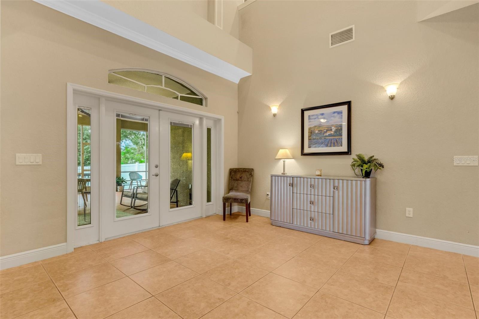 5126 LAKELAND HIGHLANDS RD