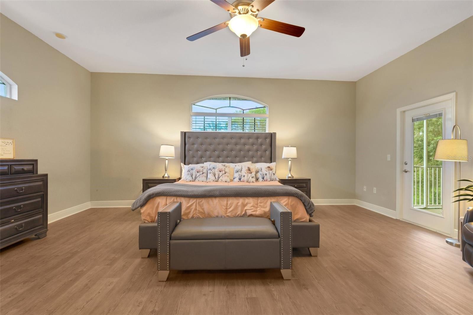 5126 LAKELAND HIGHLANDS RD