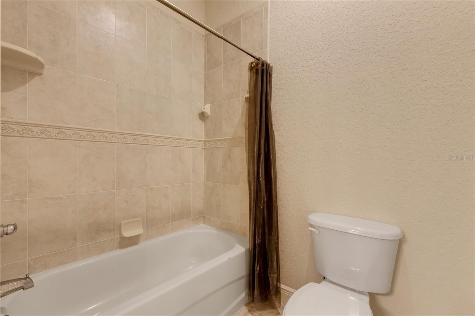 5126 LAKELAND HIGHLANDS RD