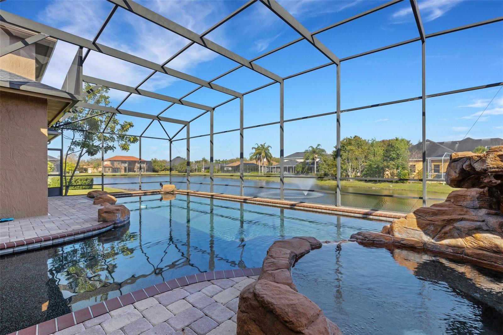 2643 WYNDSOR OAKS WAY