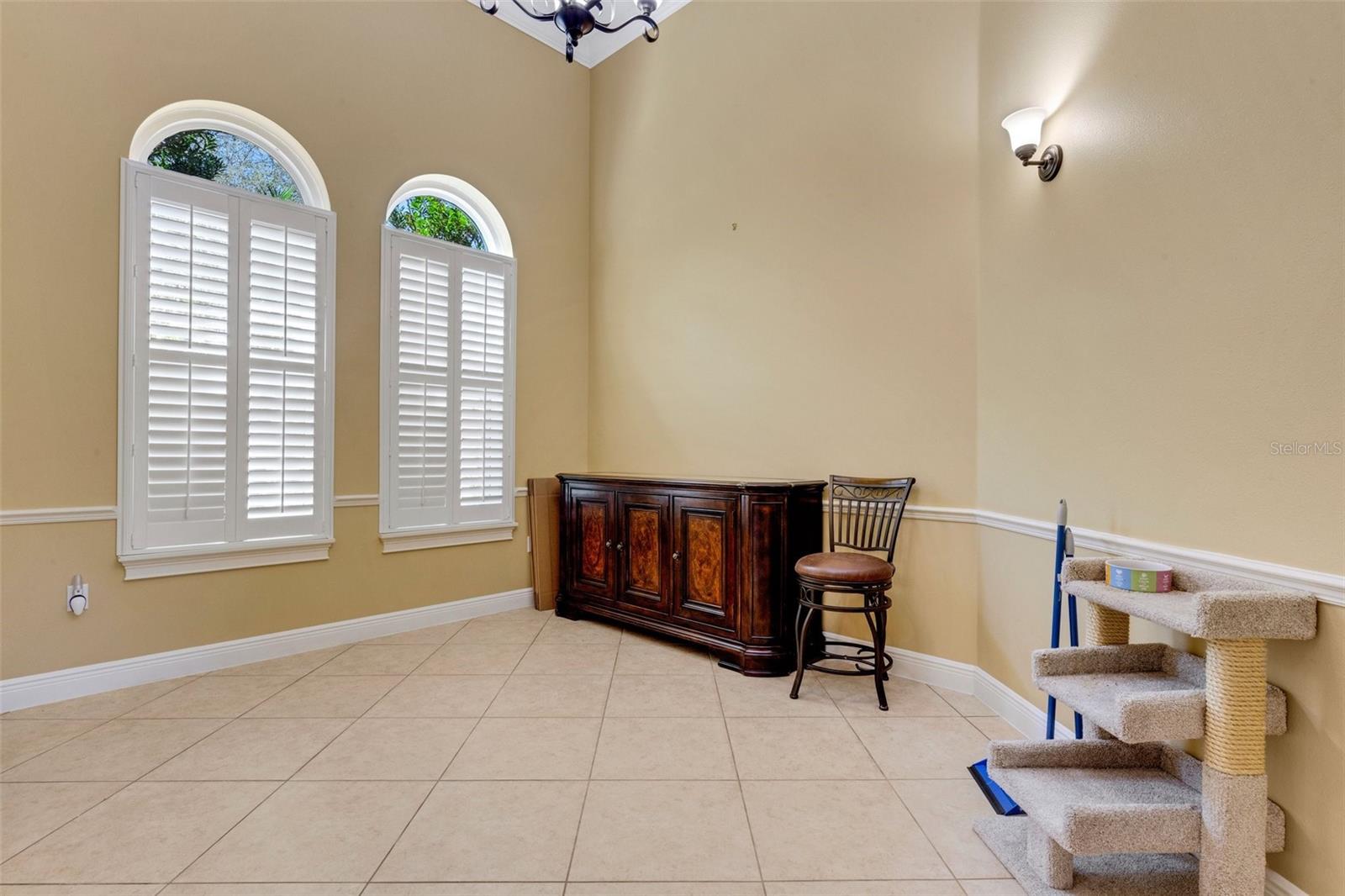 2643 WYNDSOR OAKS WAY