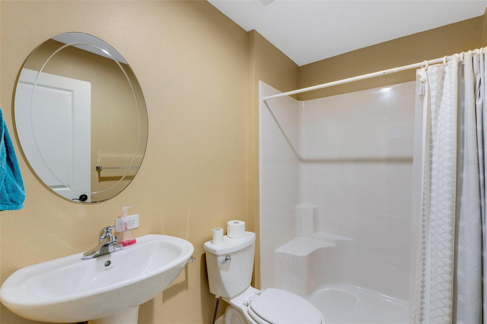 2643 WYNDSOR OAKS WAY