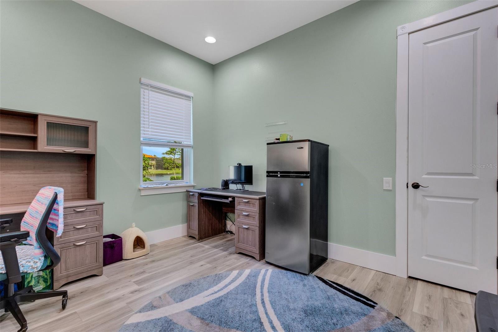 2643 WYNDSOR OAKS WAY