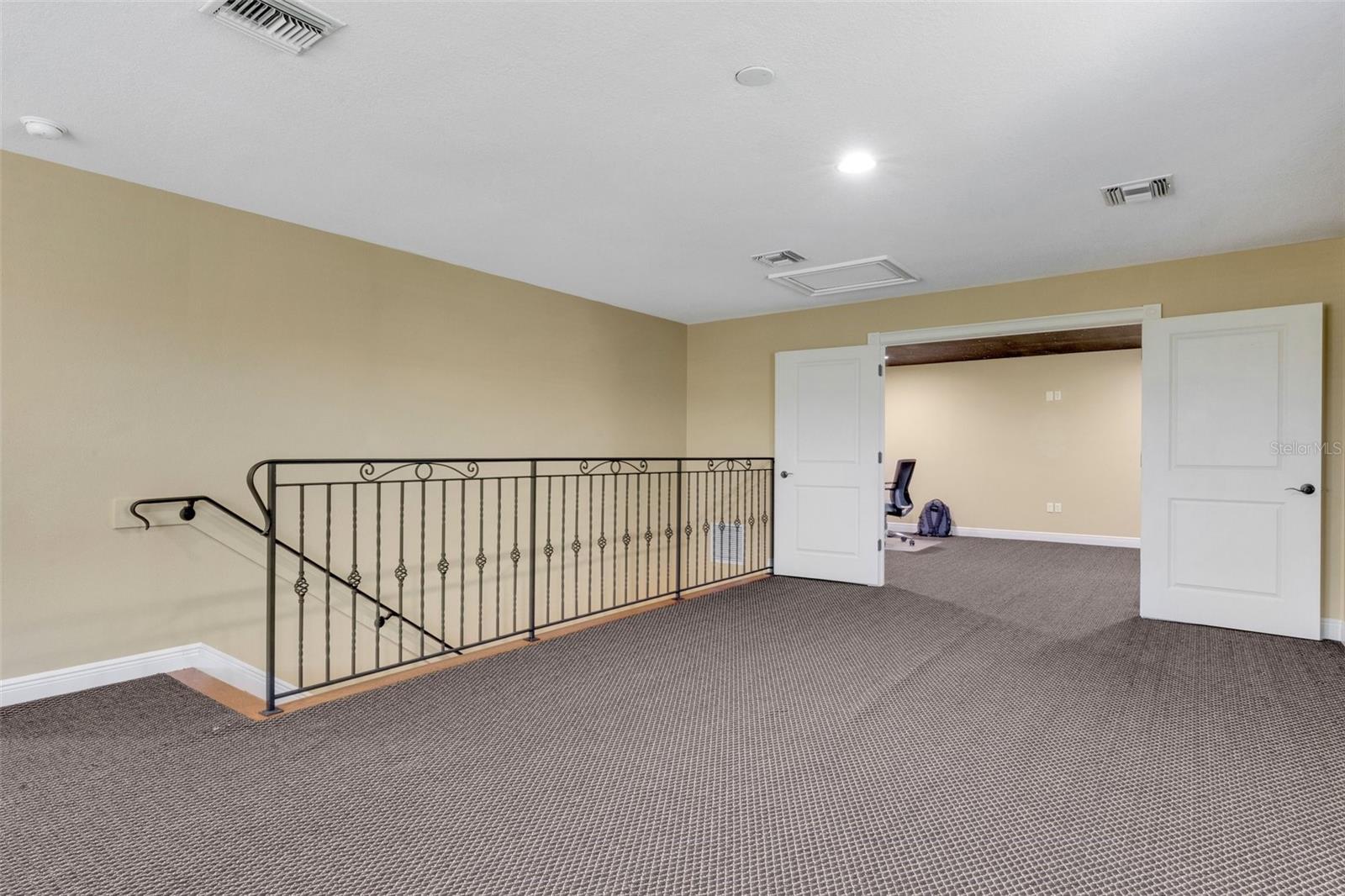 2643 WYNDSOR OAKS WAY