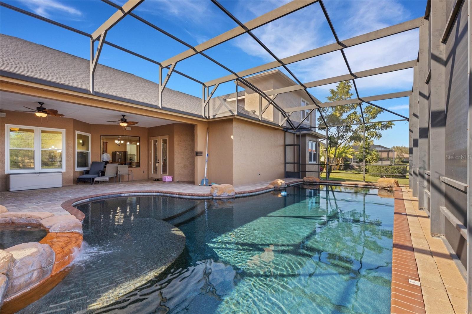 2643 WYNDSOR OAKS WAY