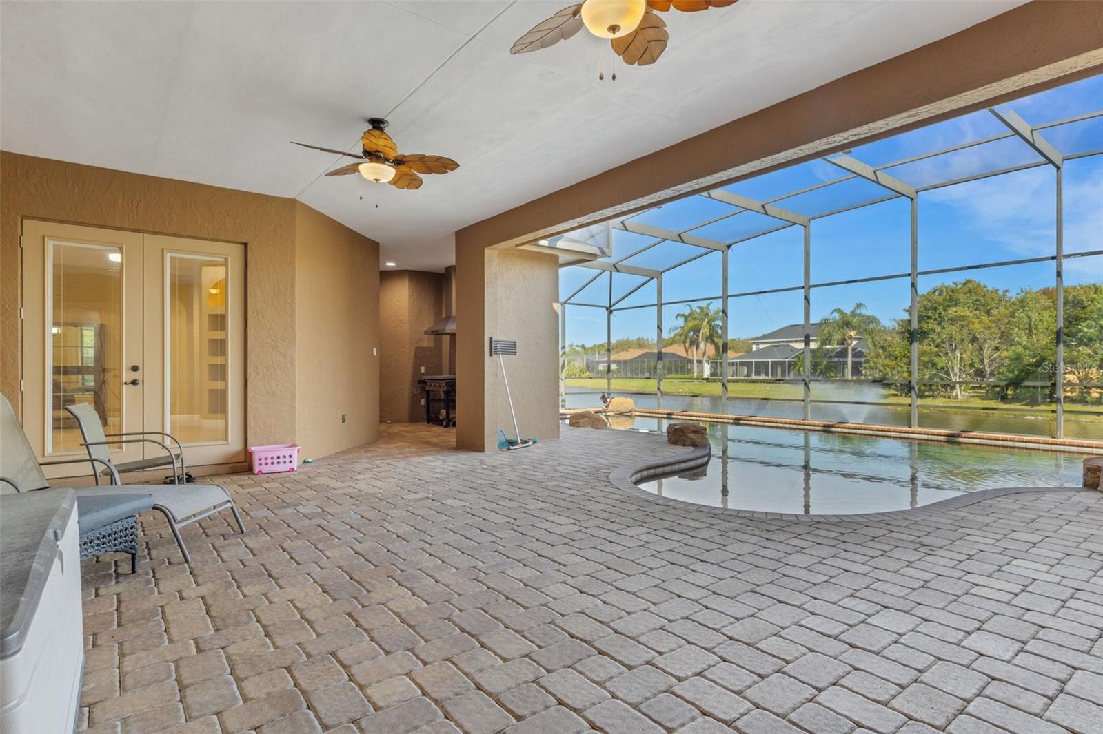 2643 WYNDSOR OAKS WAY