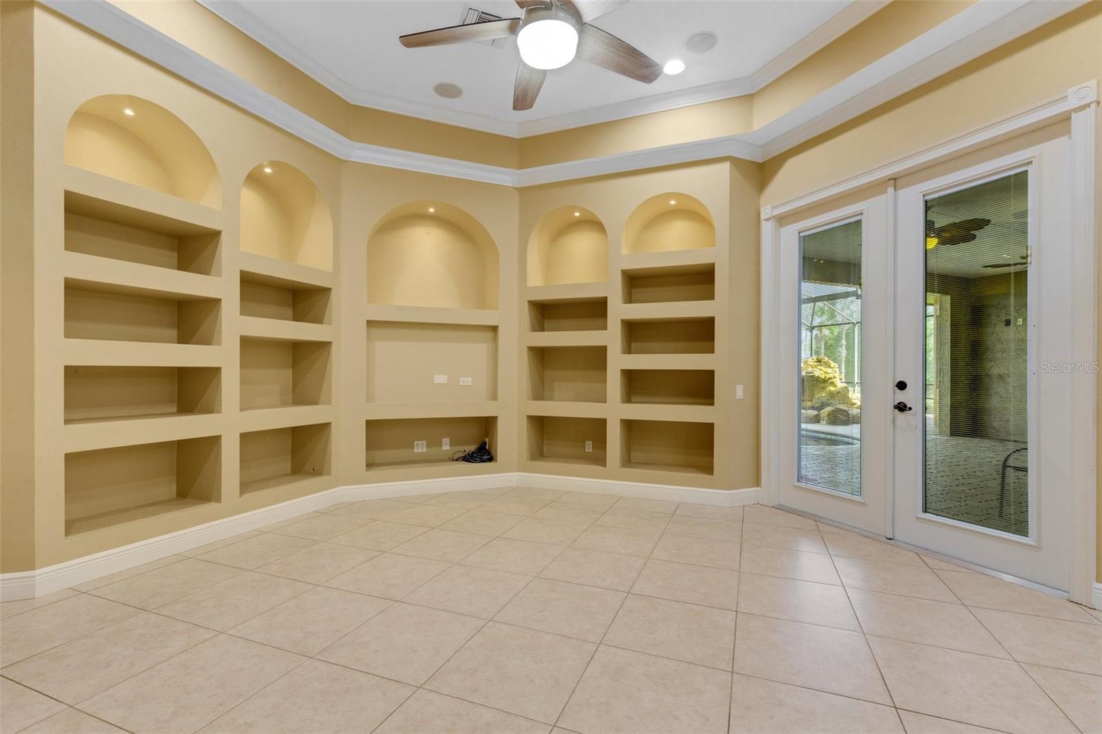 2643 WYNDSOR OAKS WAY