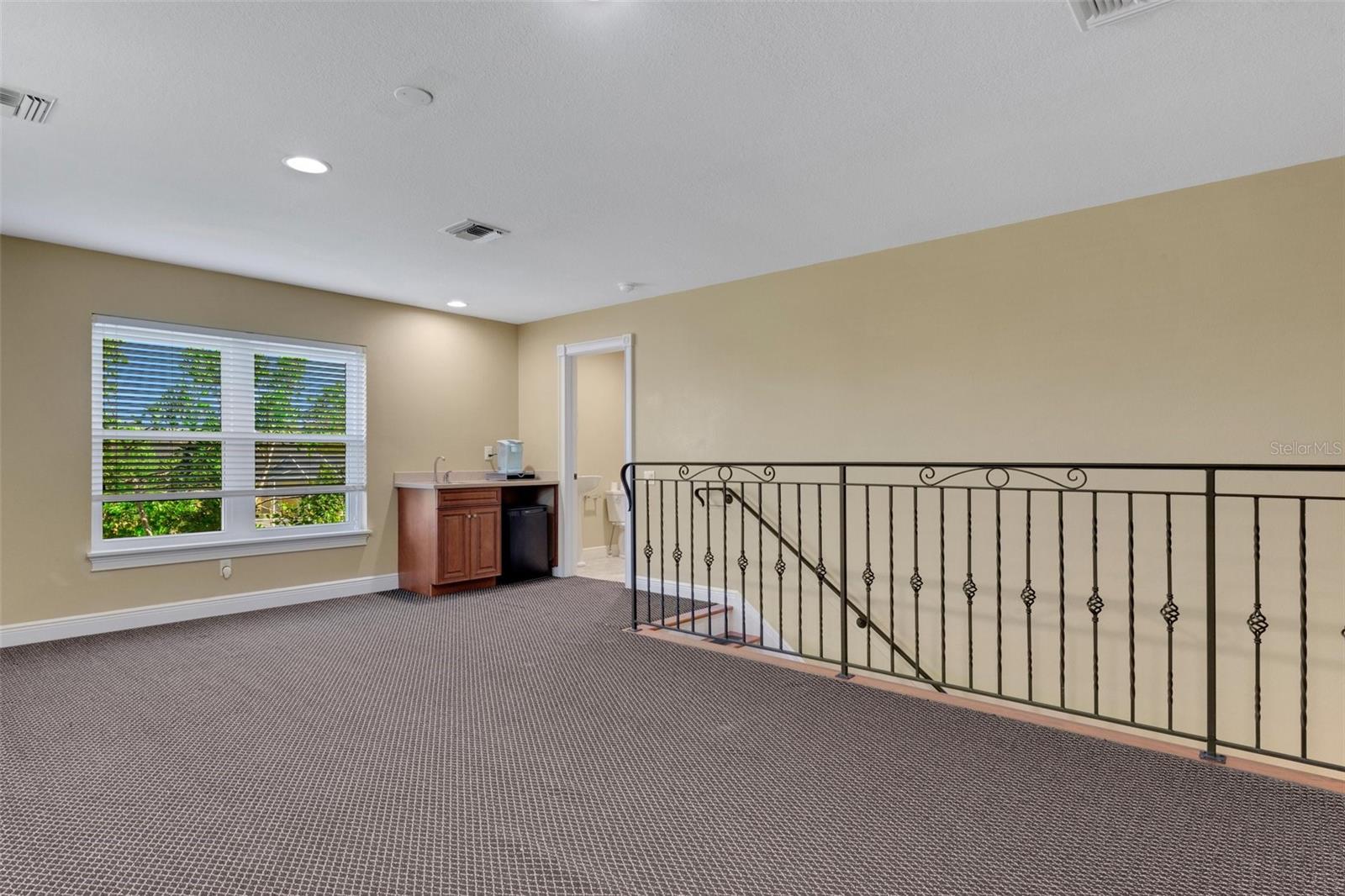 2643 WYNDSOR OAKS WAY