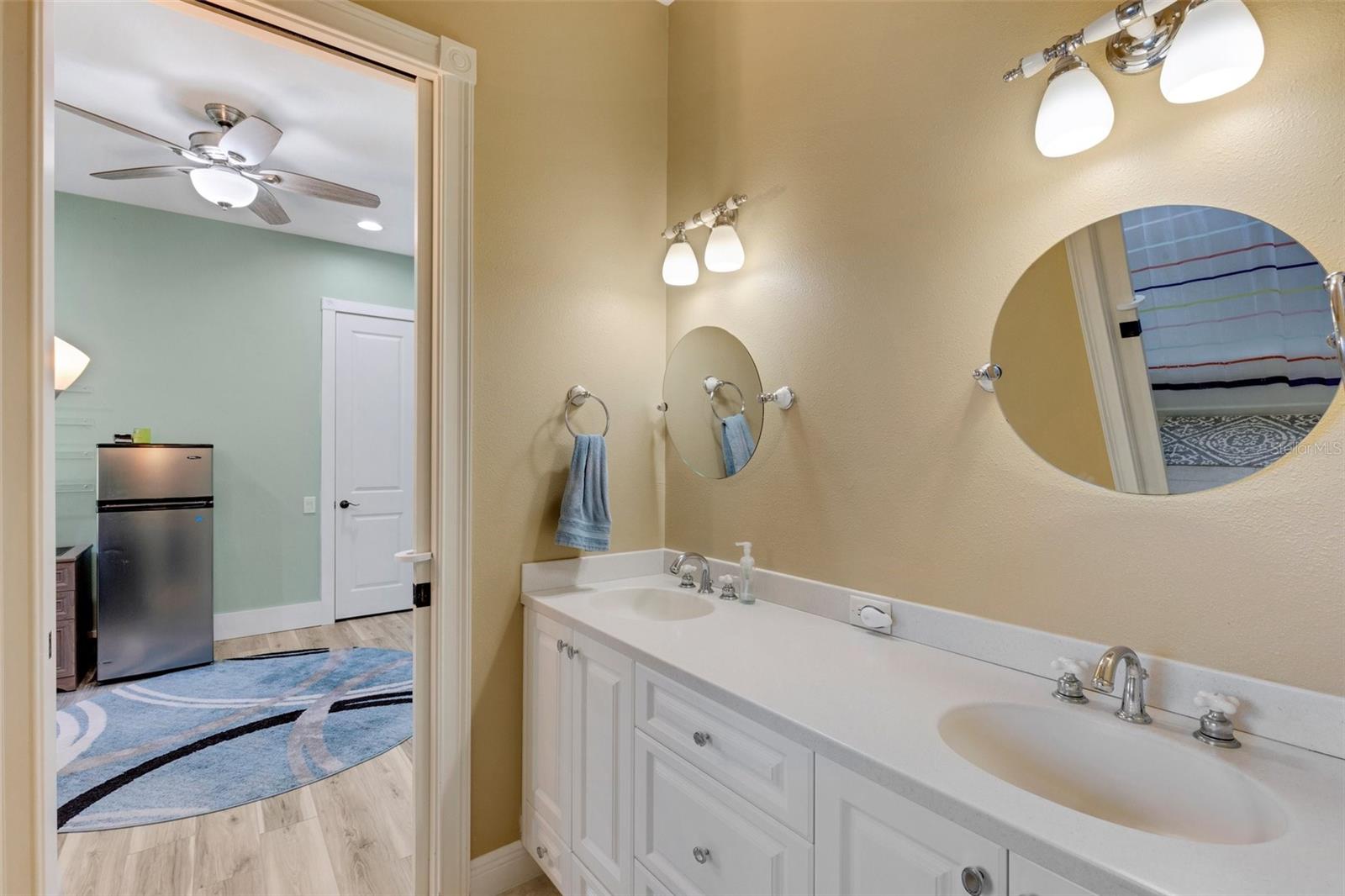 2643 WYNDSOR OAKS WAY