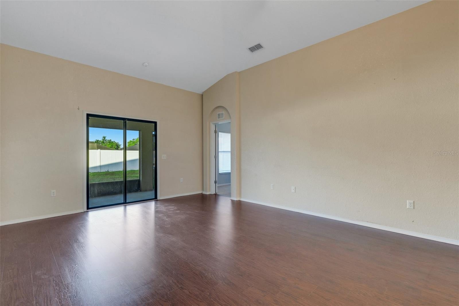 1771 WILLIAMSBURG DR