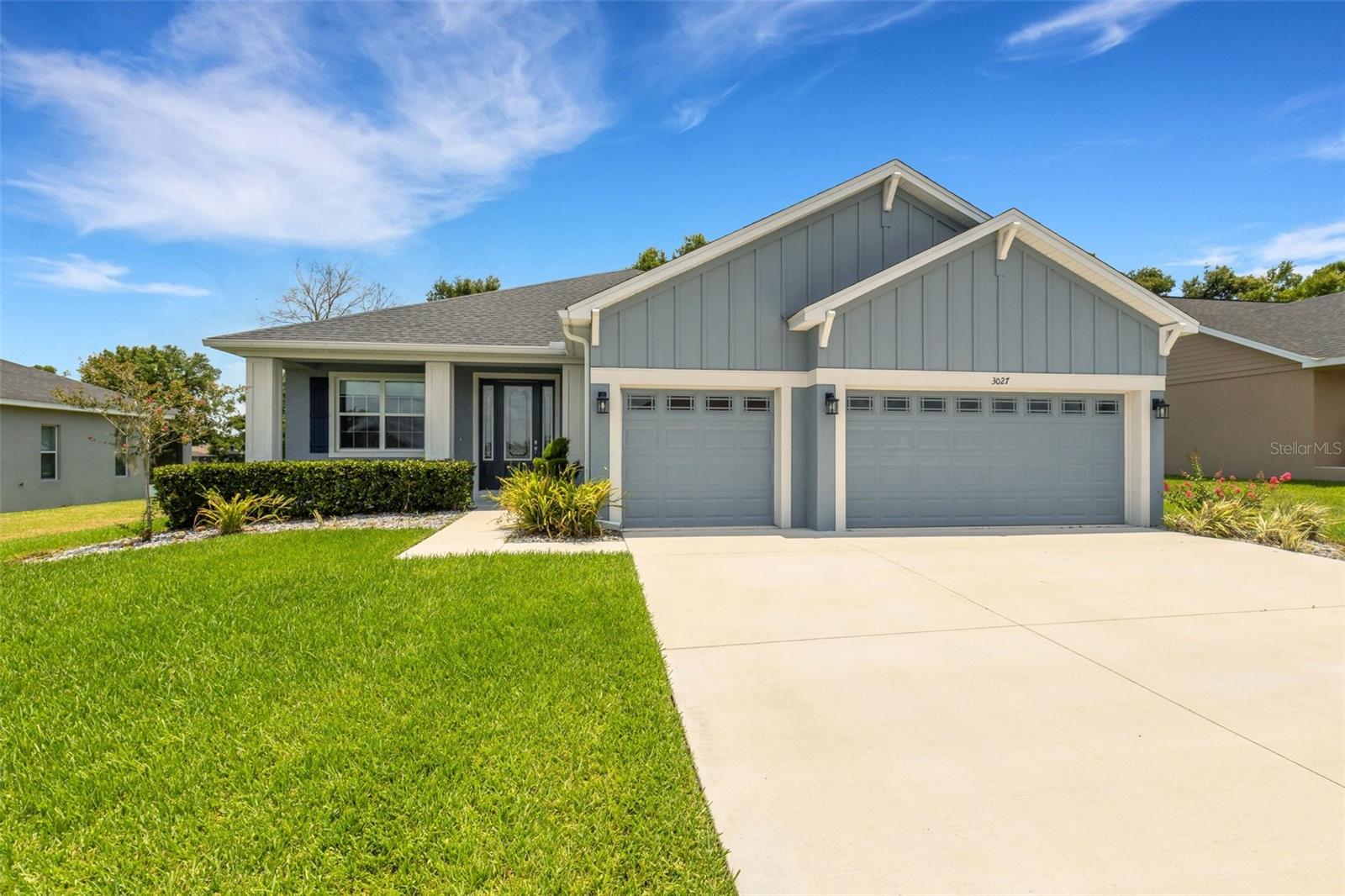 3027 PEARLY DR