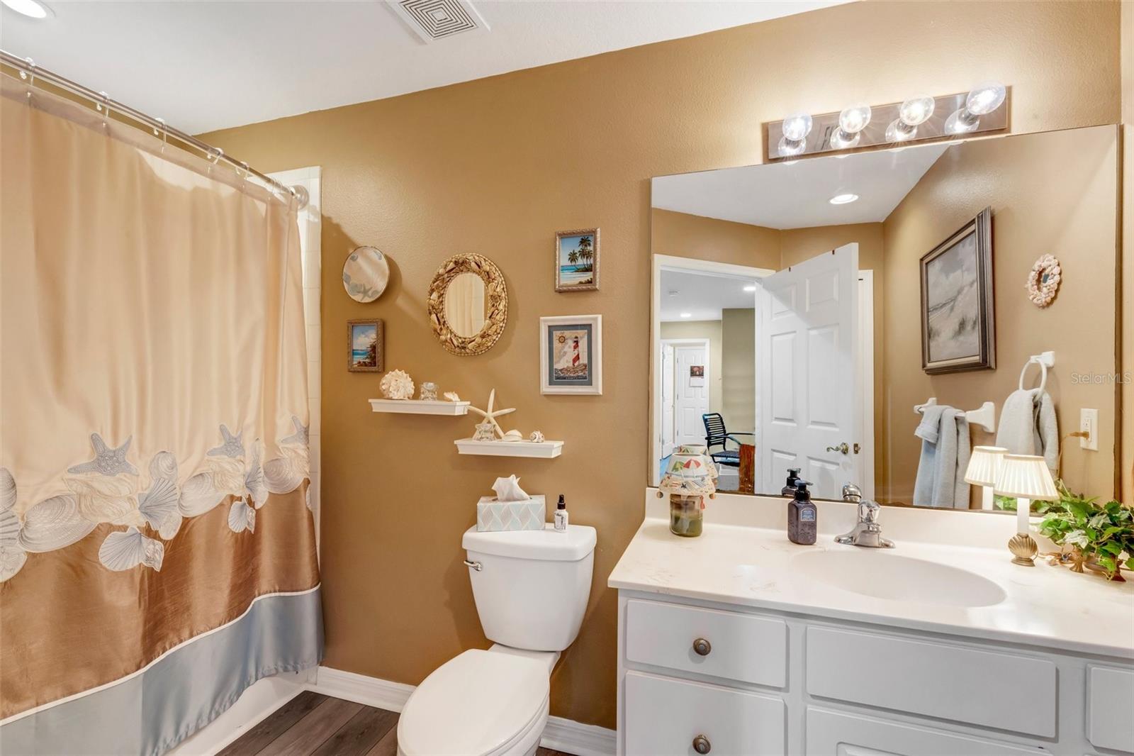 3943 SERENADE LN #514