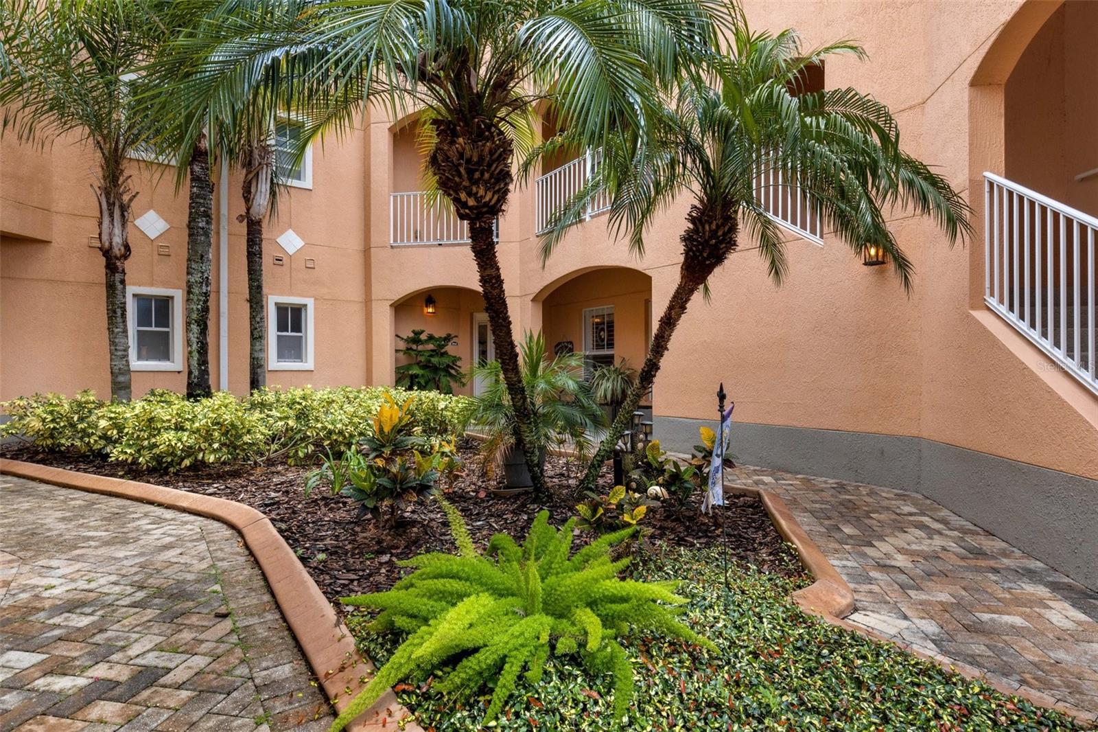 3943 SERENADE LN #514