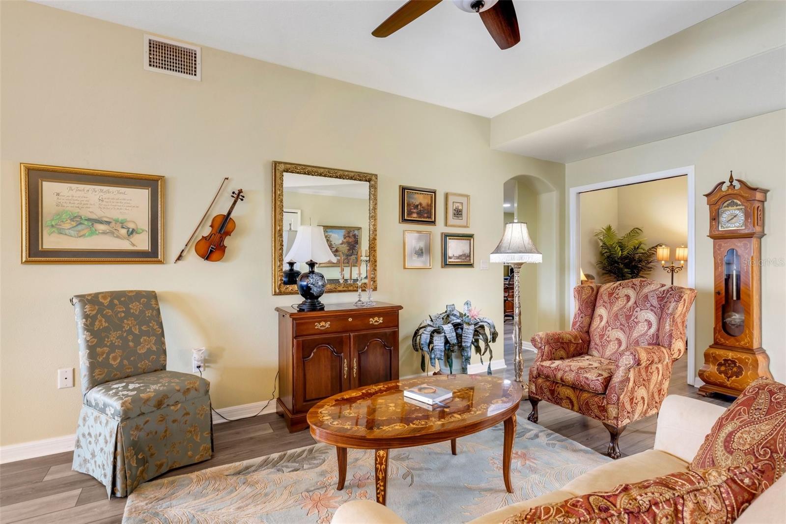 3943 SERENADE LN #514