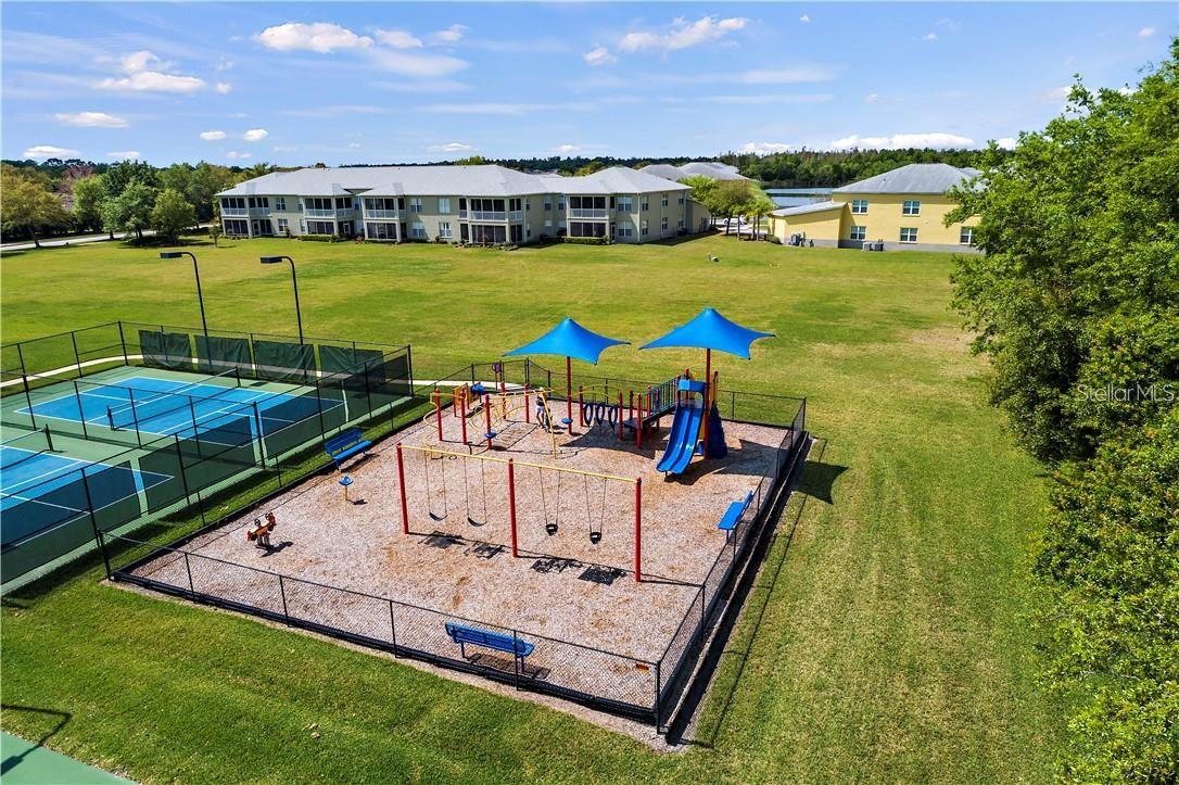 3943 SERENADE LN #514