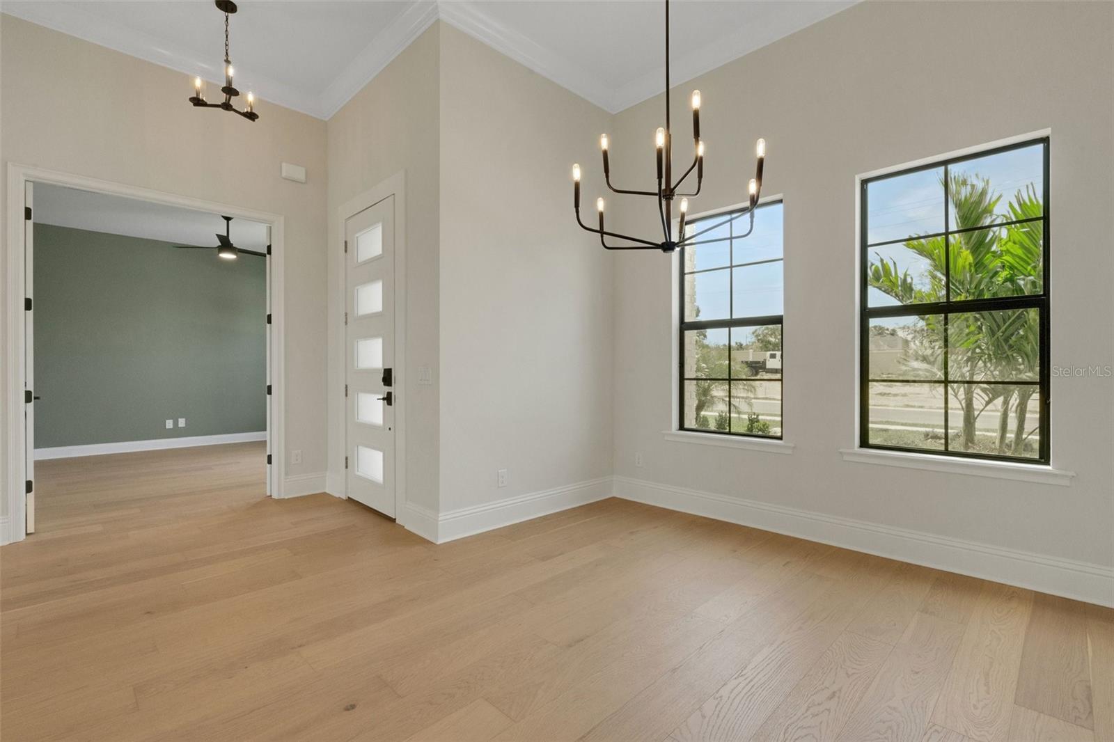 5374 CLUBHOUSE HILLS LN