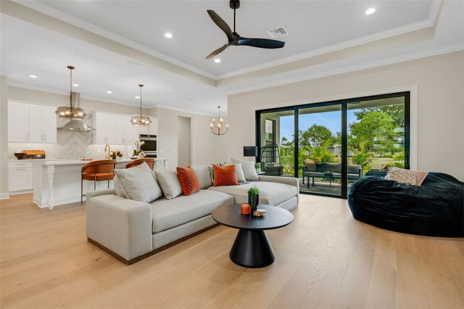 5374 CLUBHOUSE HILLS LN