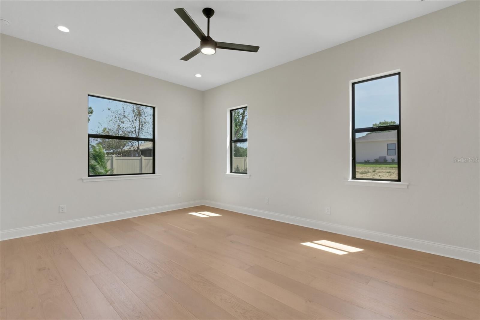 5374 CLUBHOUSE HILLS LN