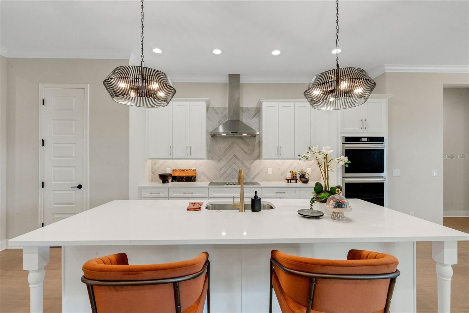 5374 CLUBHOUSE HILLS LN