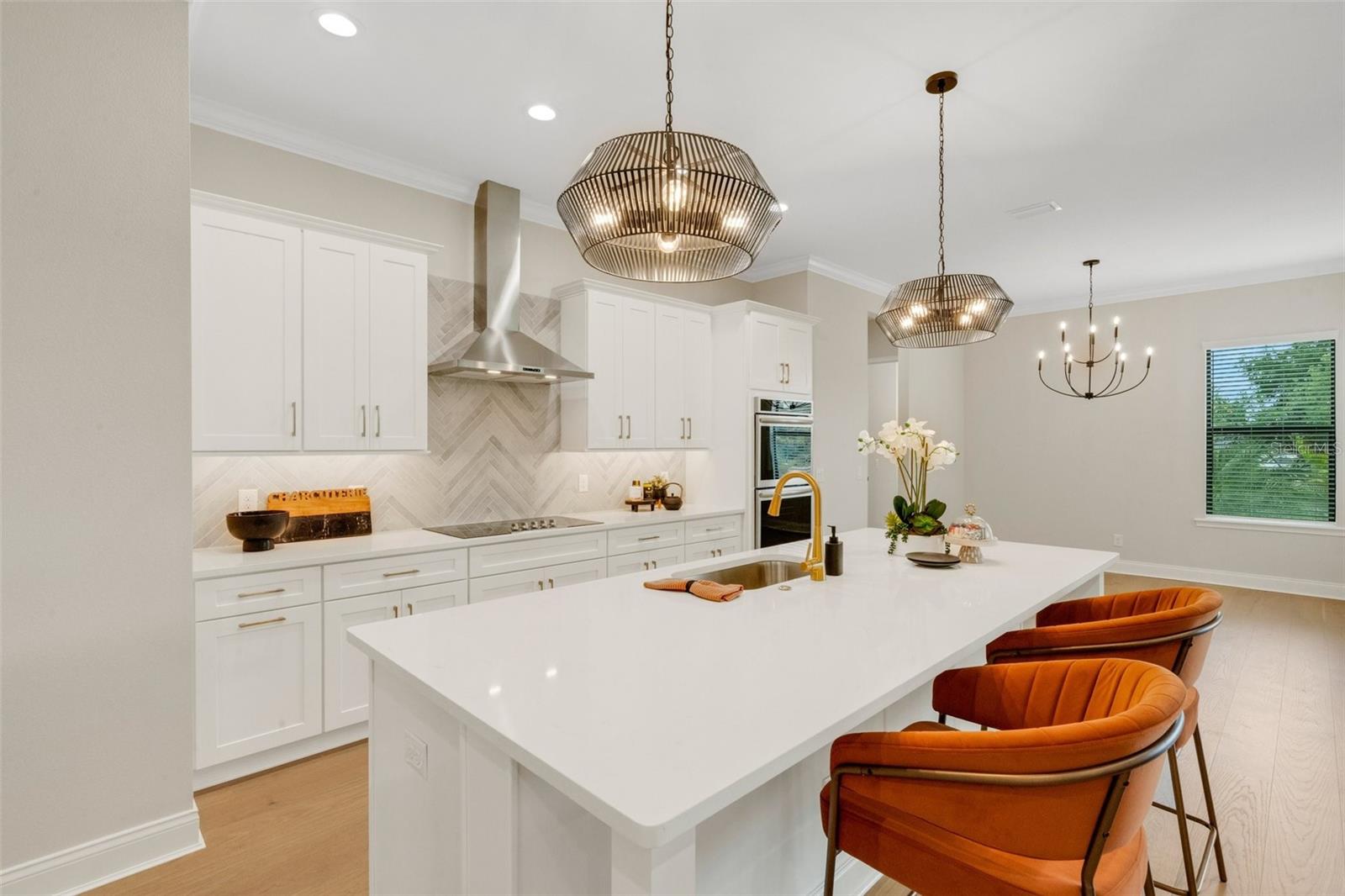 5374 CLUBHOUSE HILLS LN