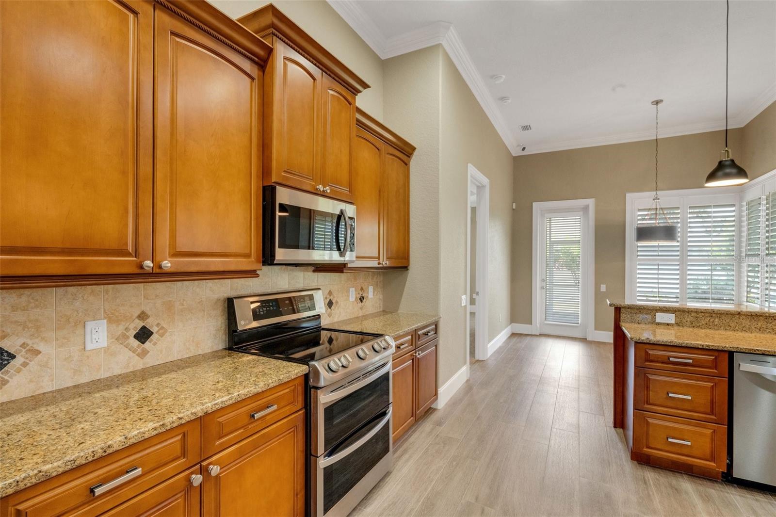 2743 VERANDAH VUE WAY