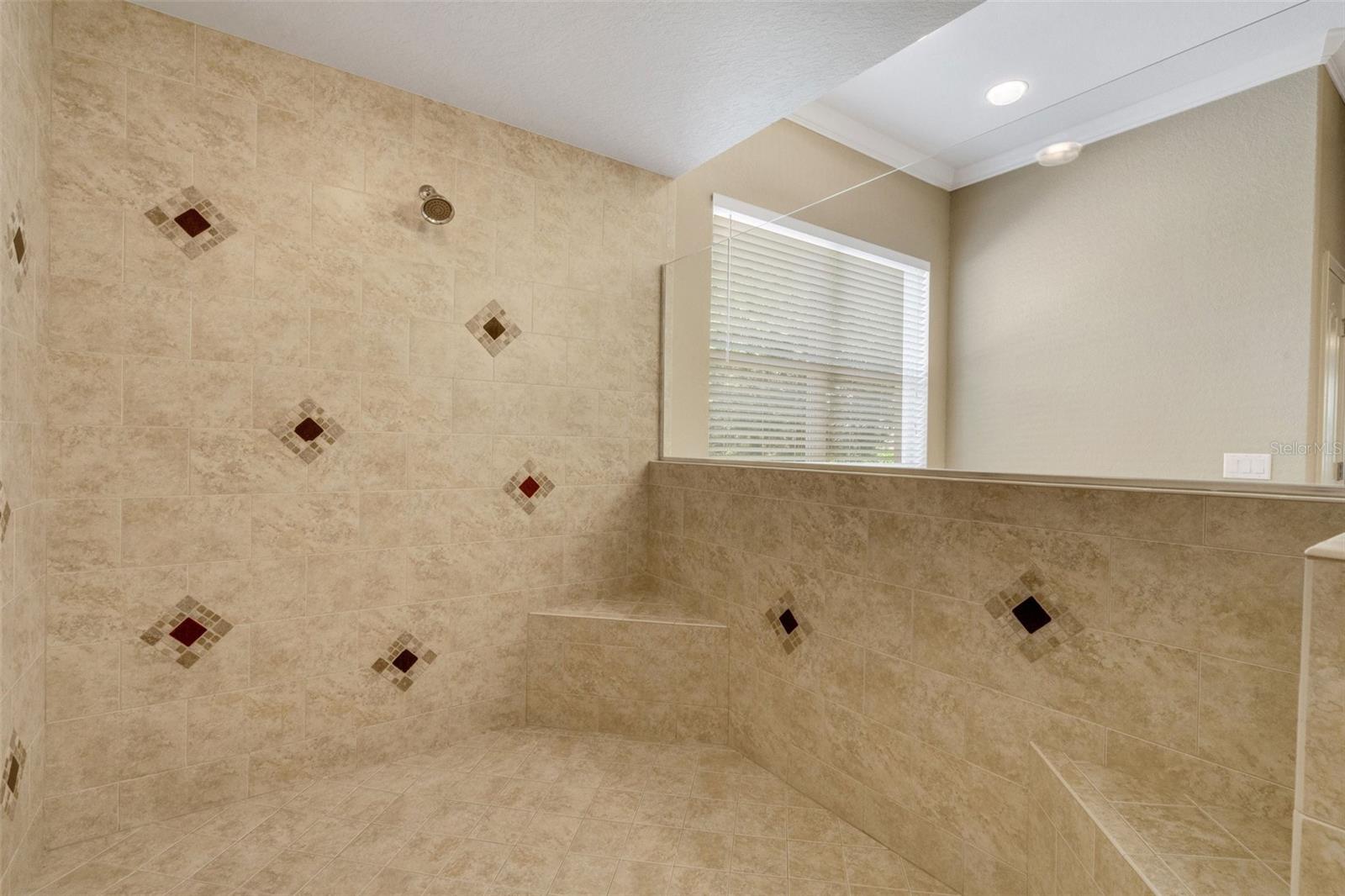 2743 VERANDAH VUE WAY