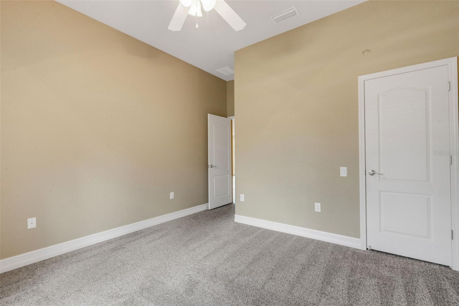 2743 VERANDAH VUE WAY