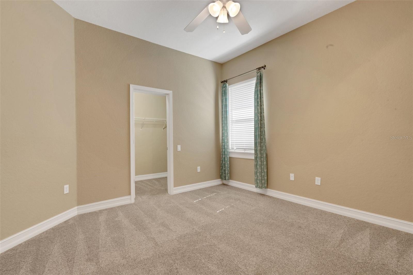 2743 VERANDAH VUE WAY