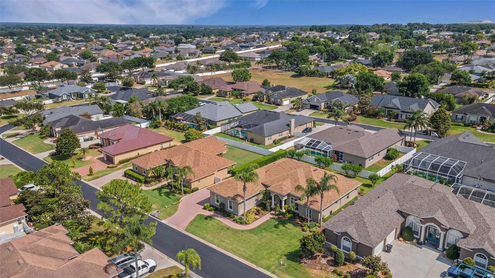 2743 VERANDAH VUE WAY